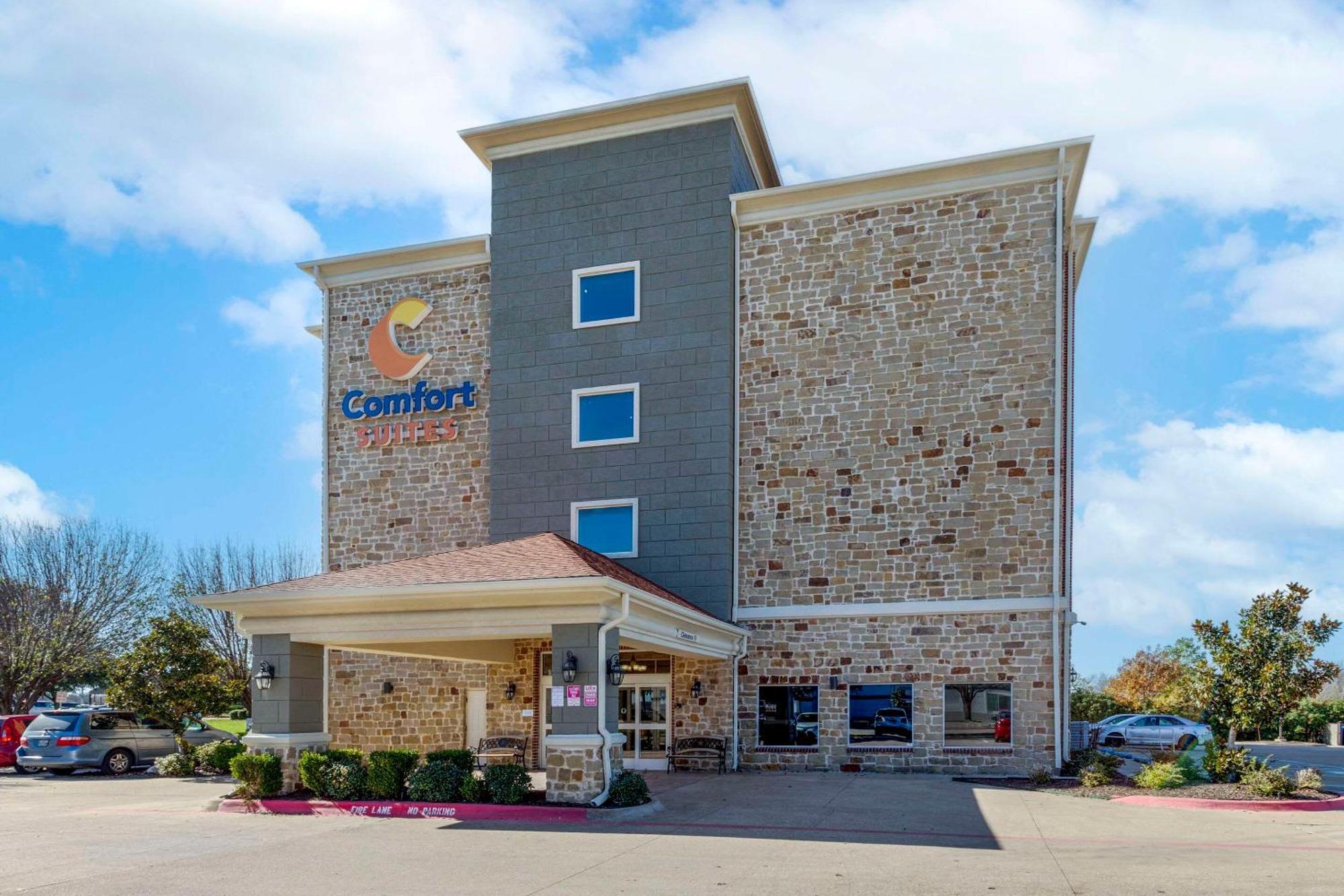 Comfort Suites Benbrook Exterior foto